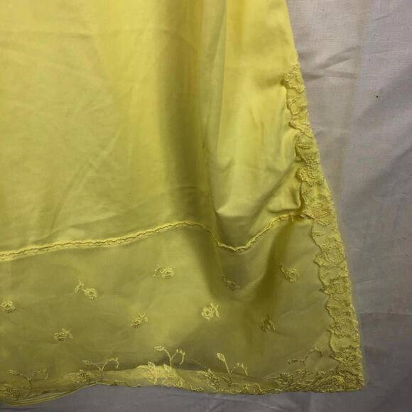 Vintage Embroidered Yellow Slip 34  Adjustable Straps V-Neck Side Slit 3000-3 - Picture 4 of 6